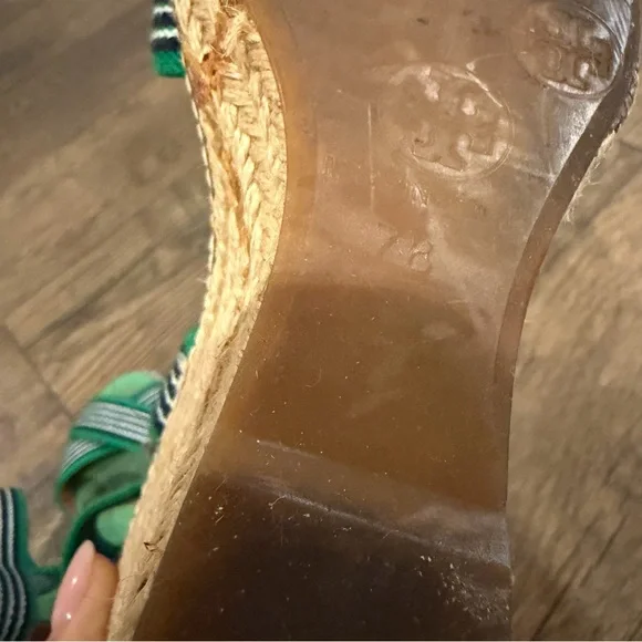 Tory Burch Frieda Women's Green/Blue Striped Espadrille Wedges Size 7 - Picture 7 of 8